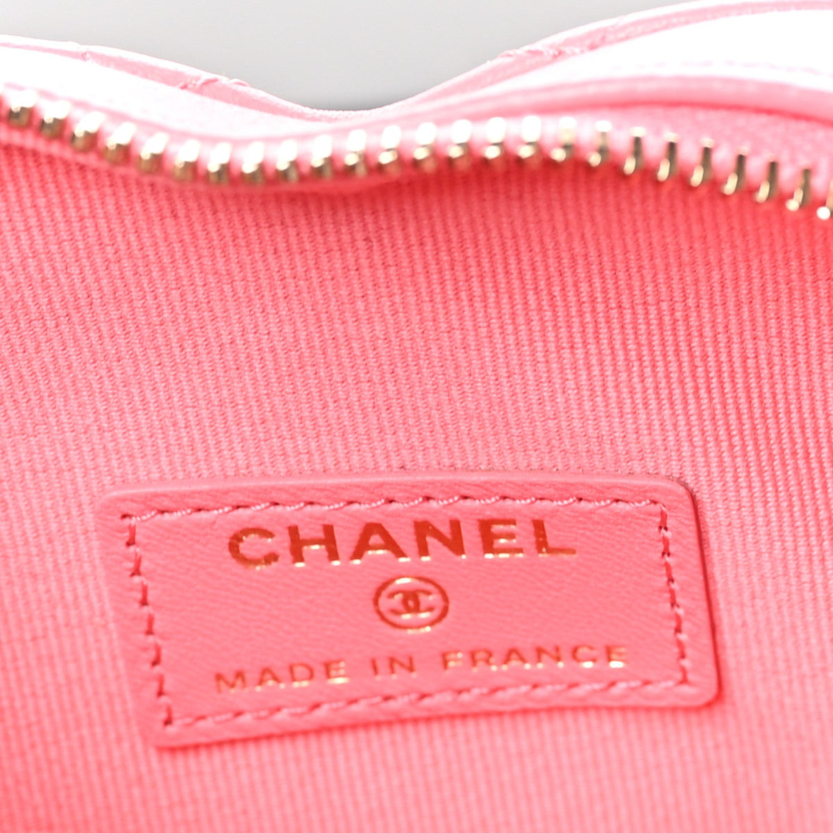 Lambskin Quilted CC In Love Heart Clutch With Chain Pink