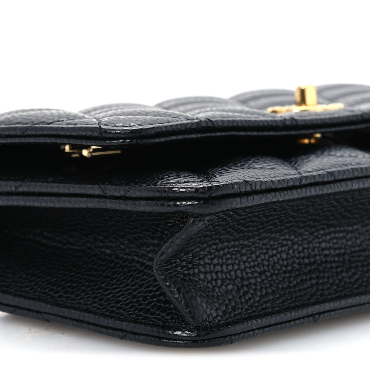 Caviar Quilted CC Turnlock Wallet On Chain WOC Black