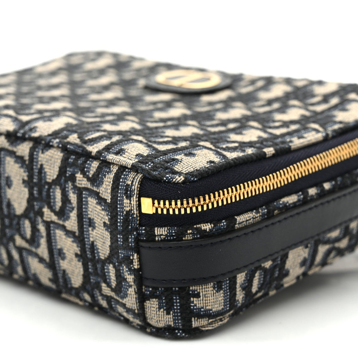 Oblique 30 Montaigne Top Handle Box Bag Blue