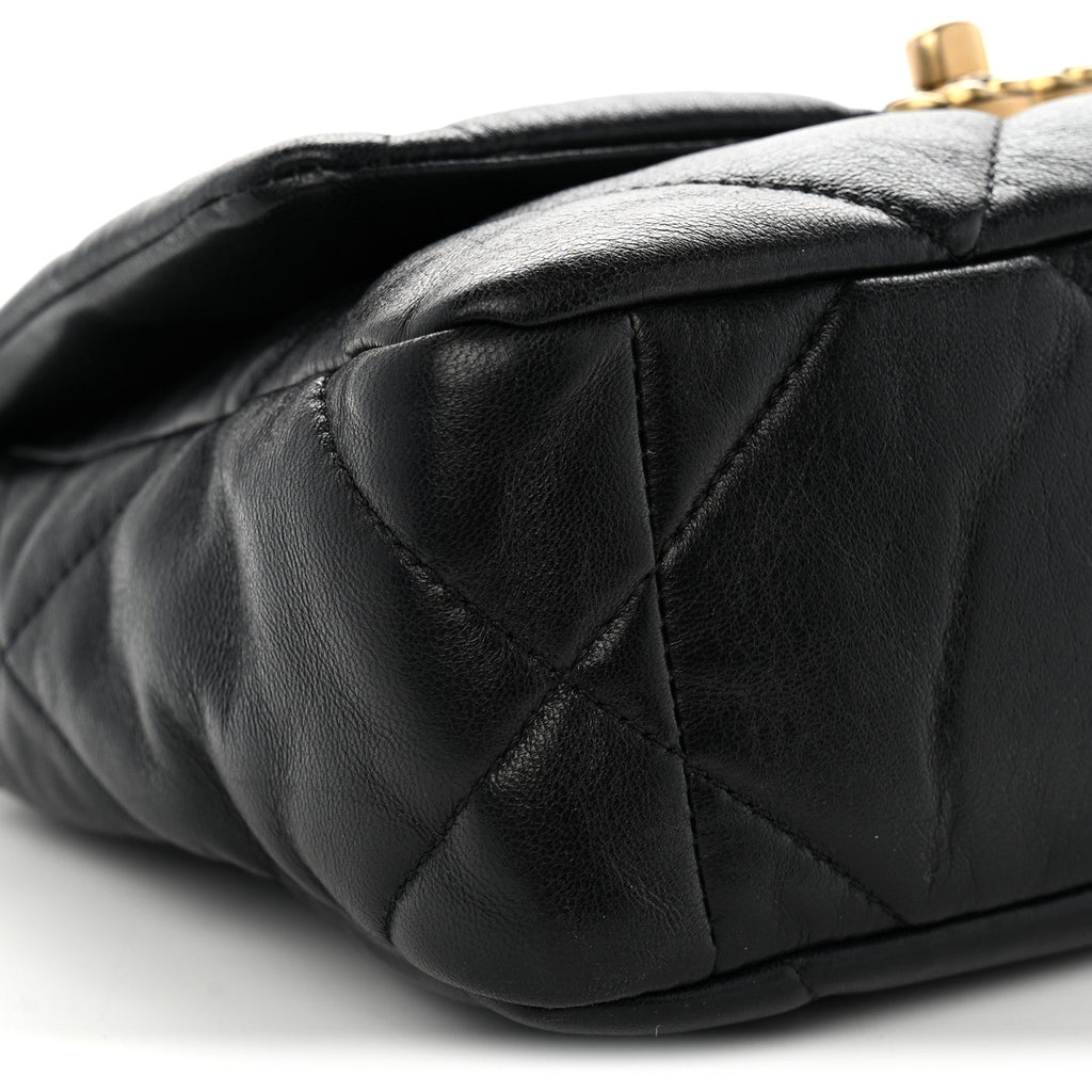 Lambskin Quilted Medium Chanel 19 Flap Black
