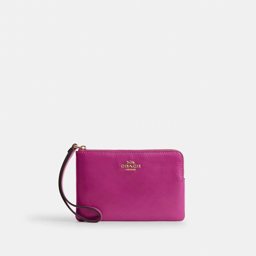Coach Outlet Corner Zip Wristlet