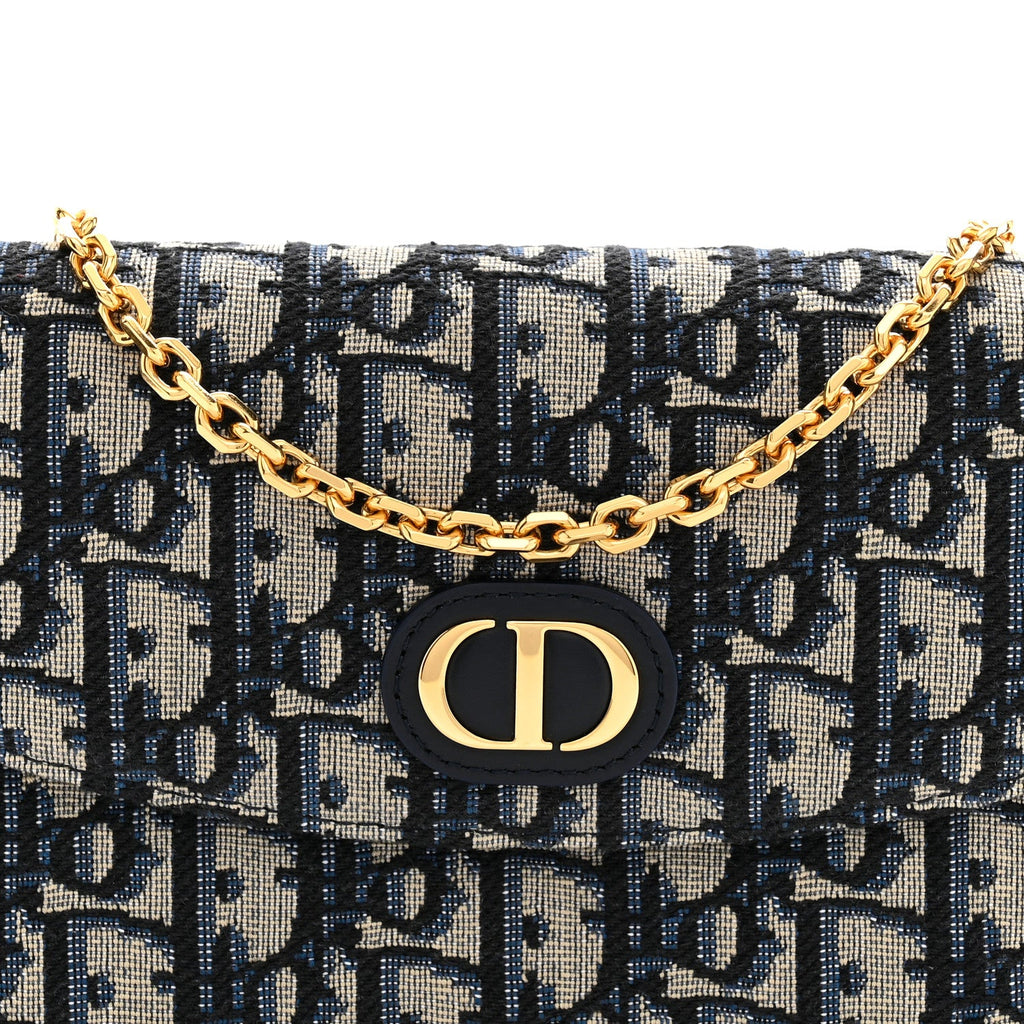 Oblique Jacquard Calfskin 30 Montaigne D-Vine Pouch With Chain Blue