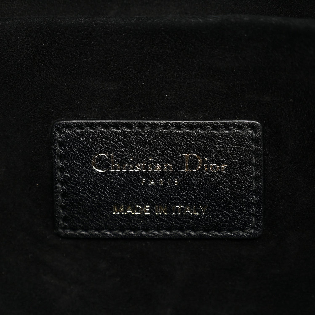 Calfskin Archicannage Medium Essential Tote Black