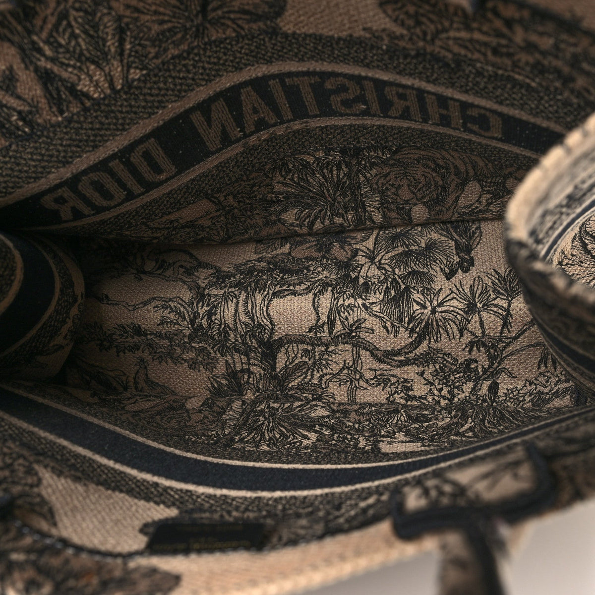 Canvas Embroidered Medium Dioriviera Toile De Jouy Book Tote Black