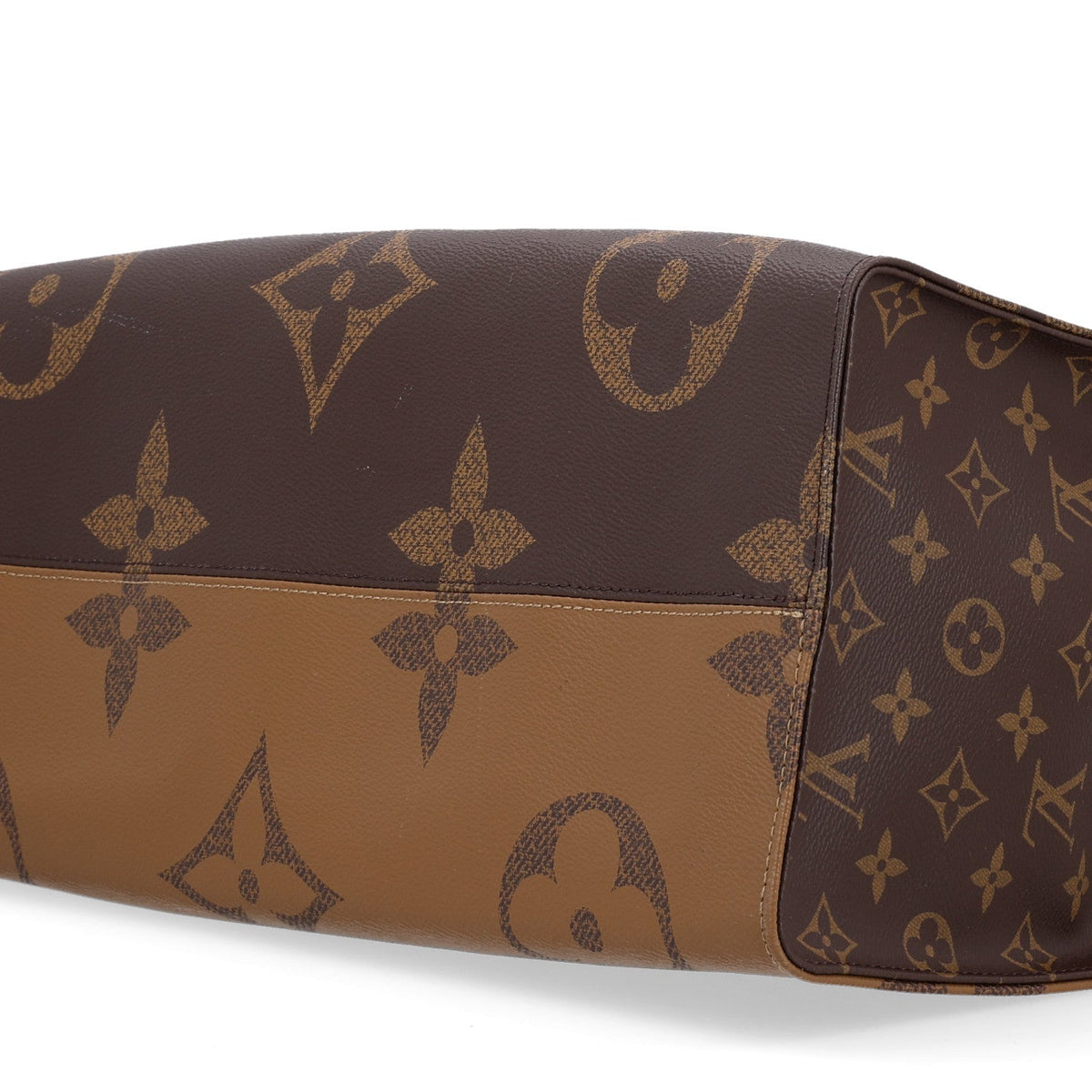 Reverse Monogram Giant Onthego GM