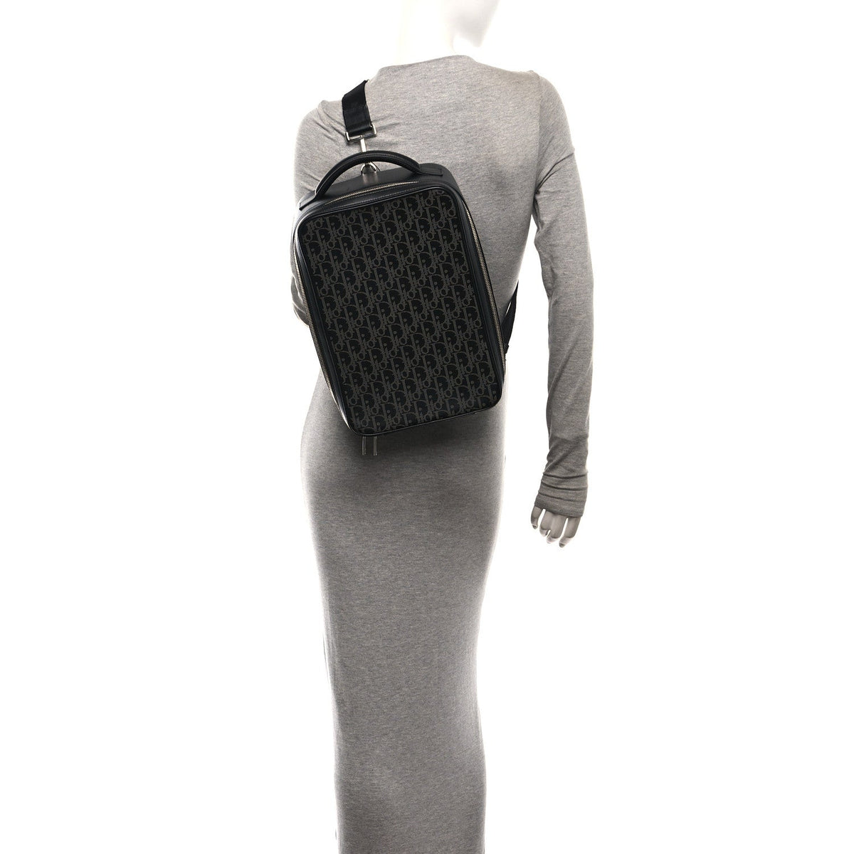 Calfskin Oblique Galaxy Perforated World Tour Pelle Sling Black
