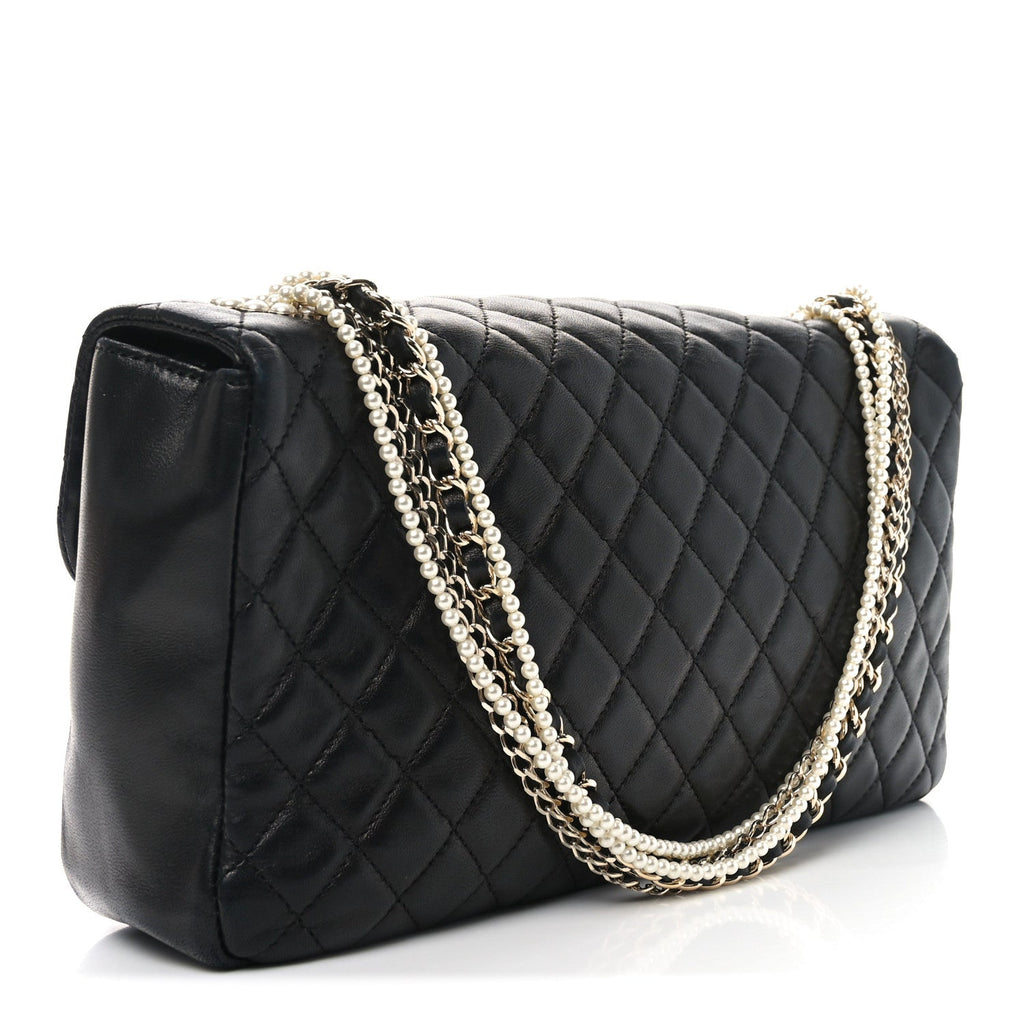 Lambskin Quilted Medium Westminster Pearl Flap Black