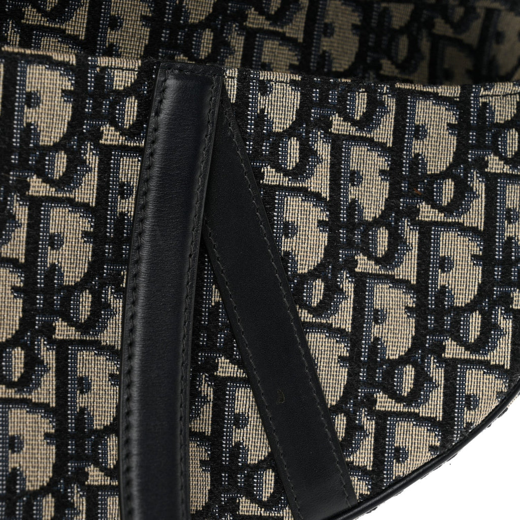 Oblique Saddle Bag Blue