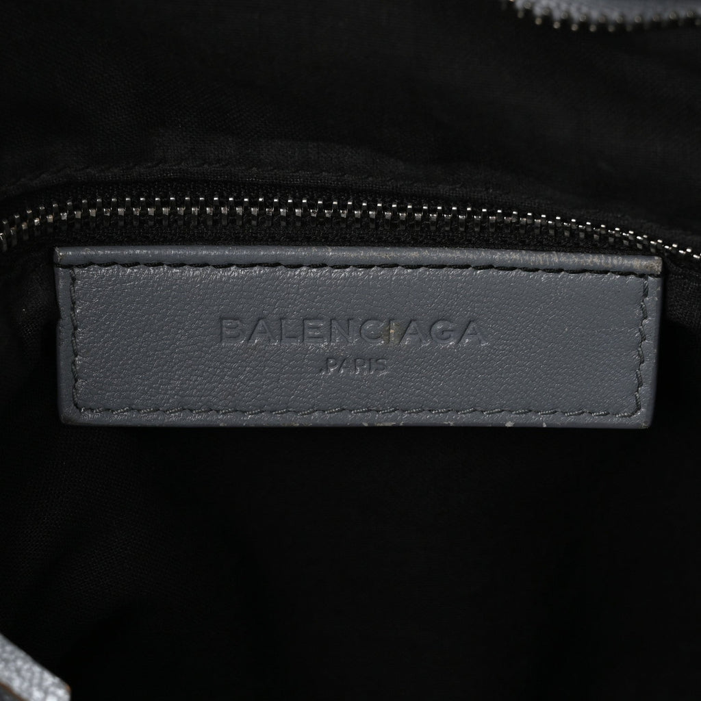 Chevre Silver Metallic Edge Hardware Velo Gris Acier