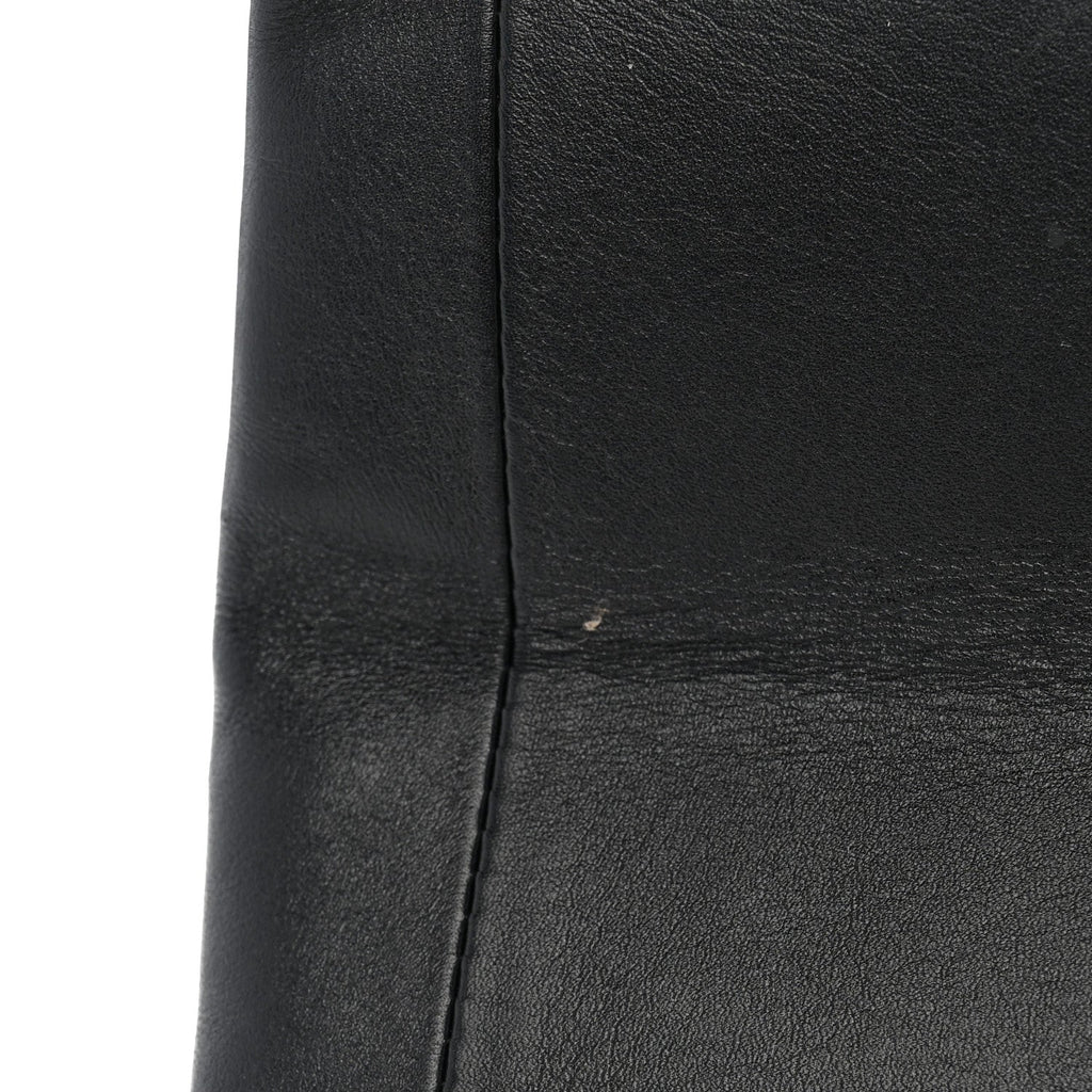 Calfskin Archicannage Medium Essential Tote Black