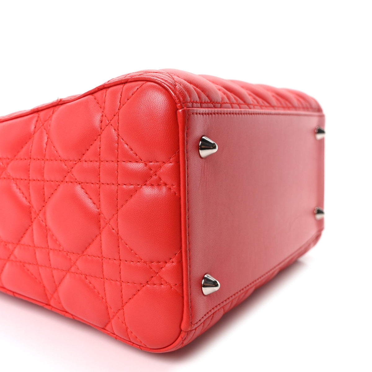 Lambskin Cannage Medium Lady Dior Red