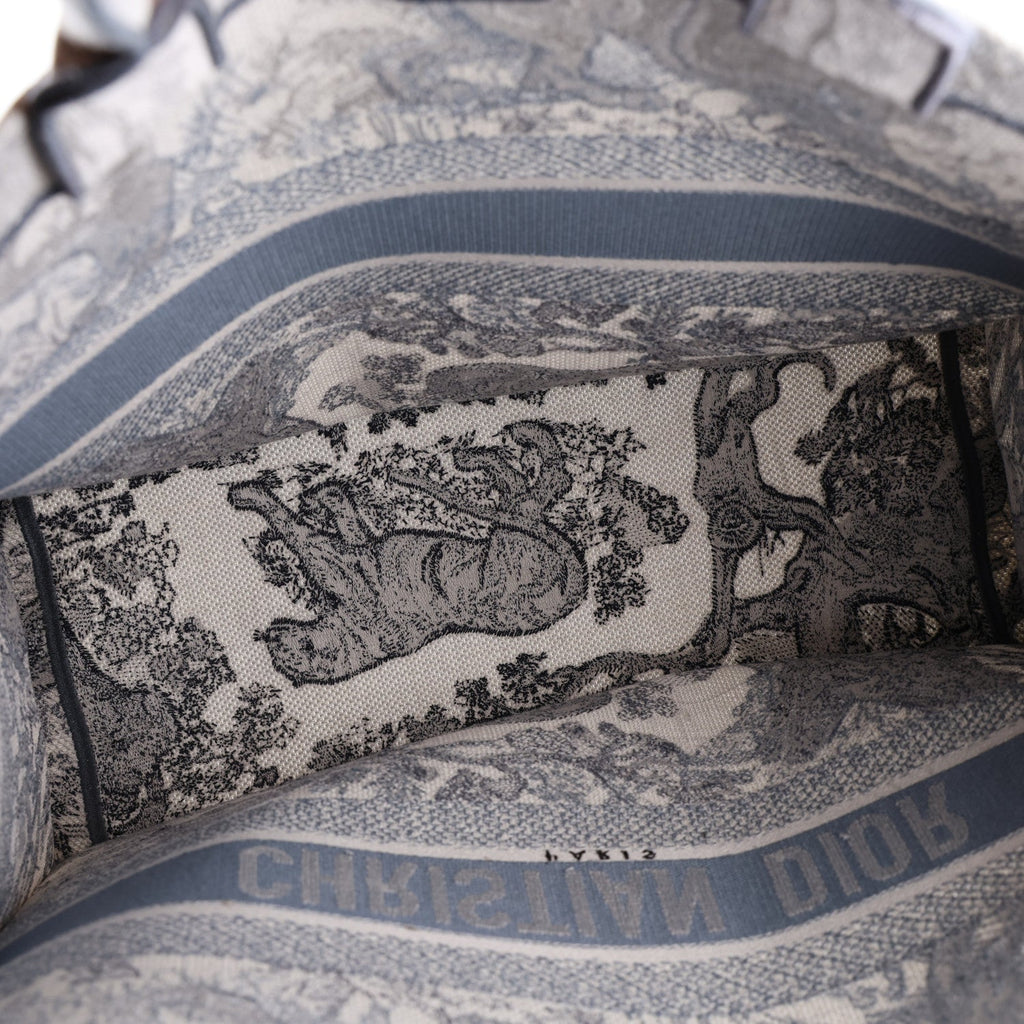 Gradient Canvas Embroidered Large Dioriviera Toile De Jouy Book Tote Blue