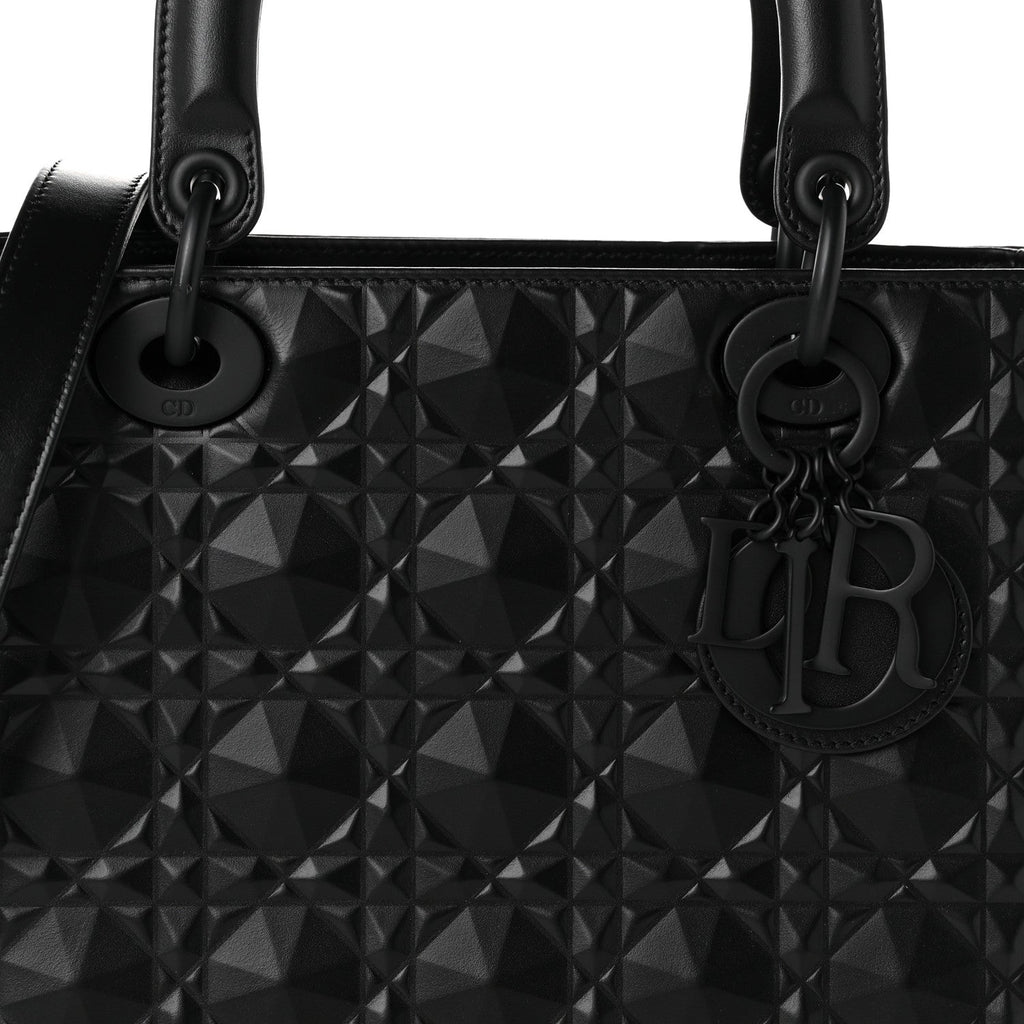 Calfskin Cannage Diamond Cannage Medium Lady Dior Black