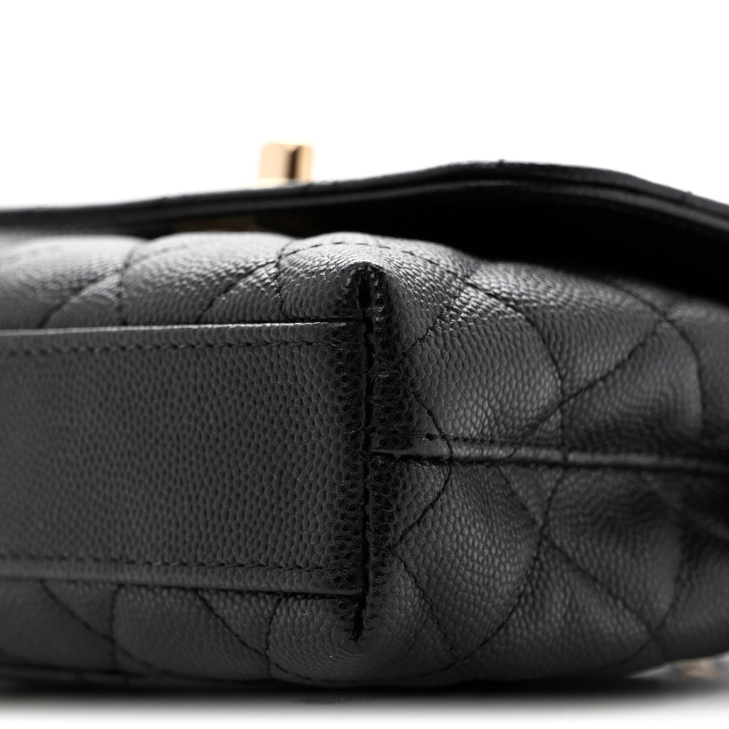 Caviar Quilted Coco Handle Clutch With Chain Black