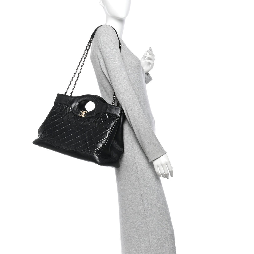 Shiny Lambskin Quilted Large 31 Shopping Bag Black