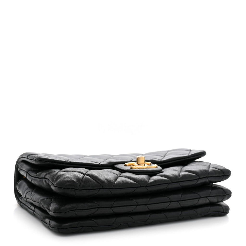 Lambskin Quilted Small Pillow Crush Flap Black