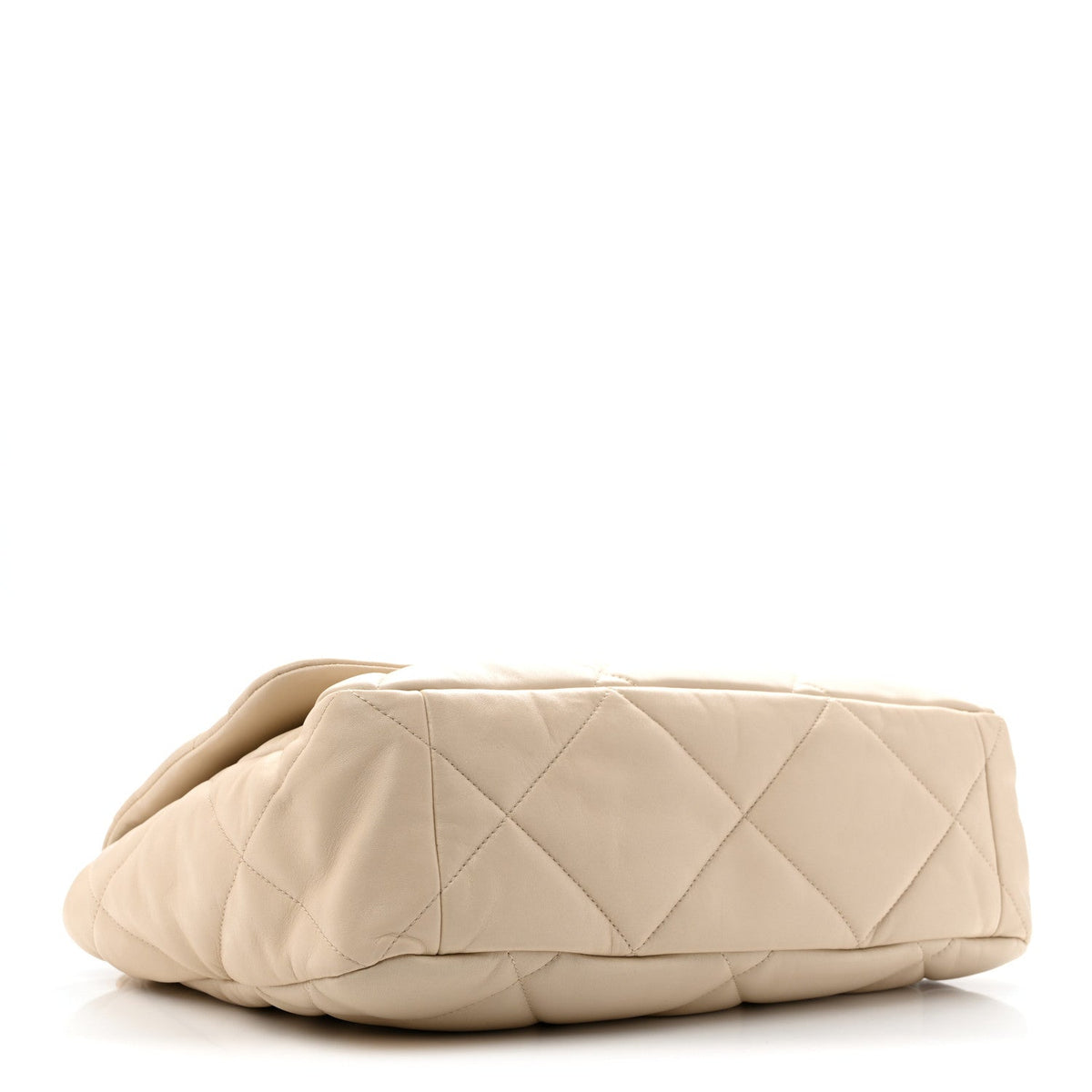 Lambskin Quilted Maxi Chanel 19 Flap Beige