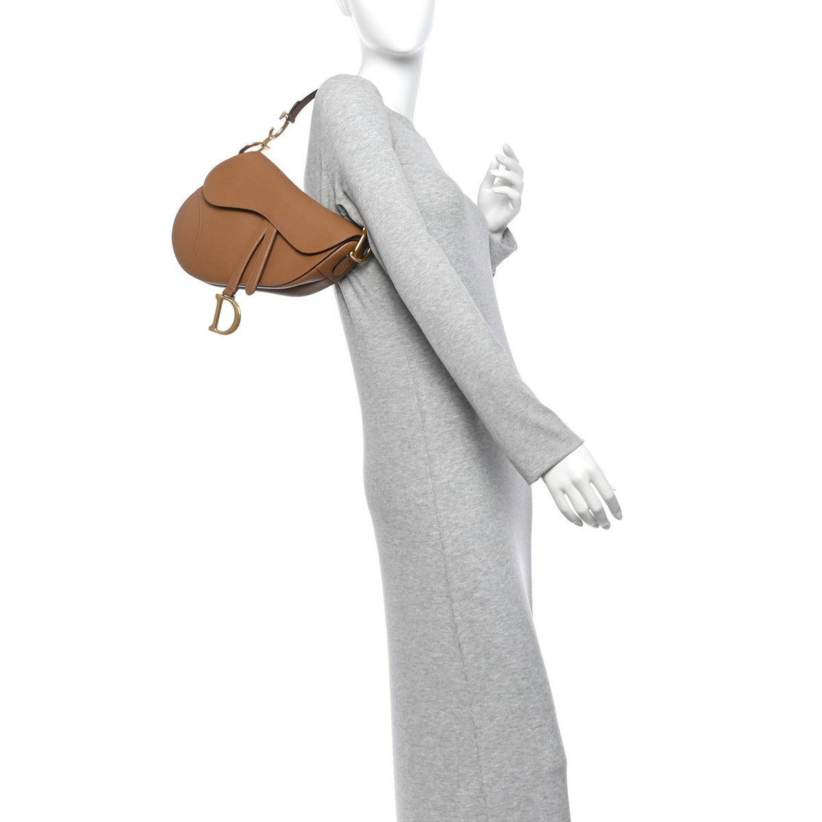 Grained Calfskin Saddle Bag Camello