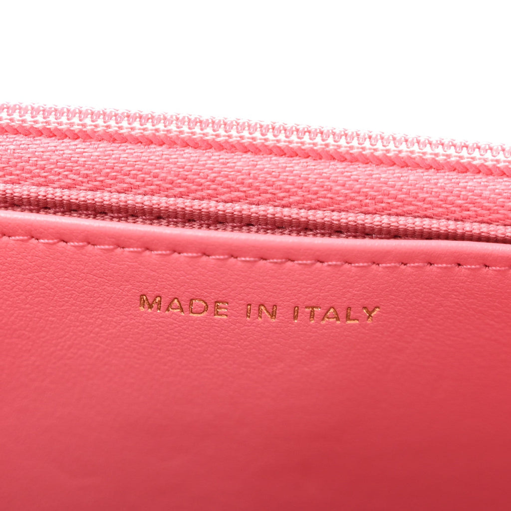 Caviar Quilted CC Turnlock Wallet On Chain WOC Pink