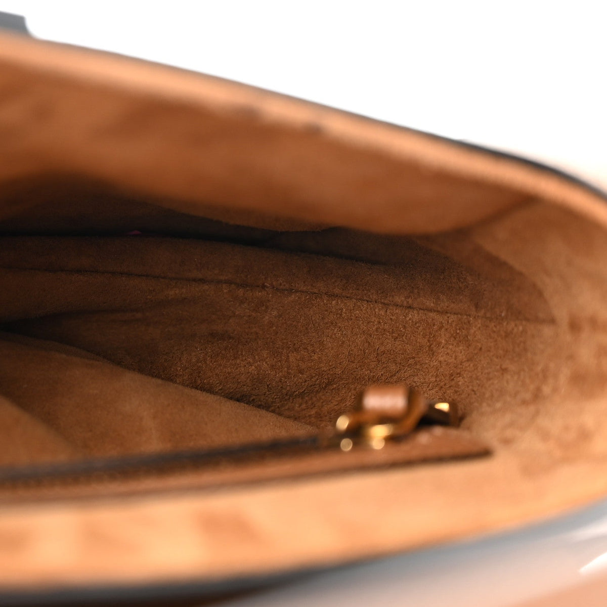 Grained Calfskin Saddle Bag Camello
